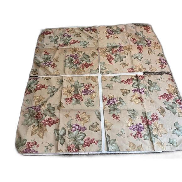 Vntg Beige Grapes & Floral Pattern 4 Placemats & Napkins Traditional Style* - Picture 5 of 6